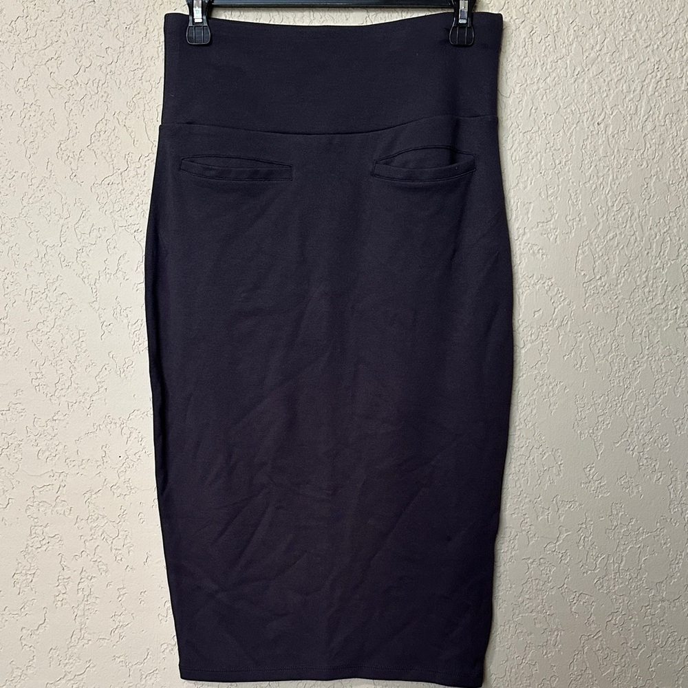 Snag Grey Pencil Skirt - Sleek High-Waist Design